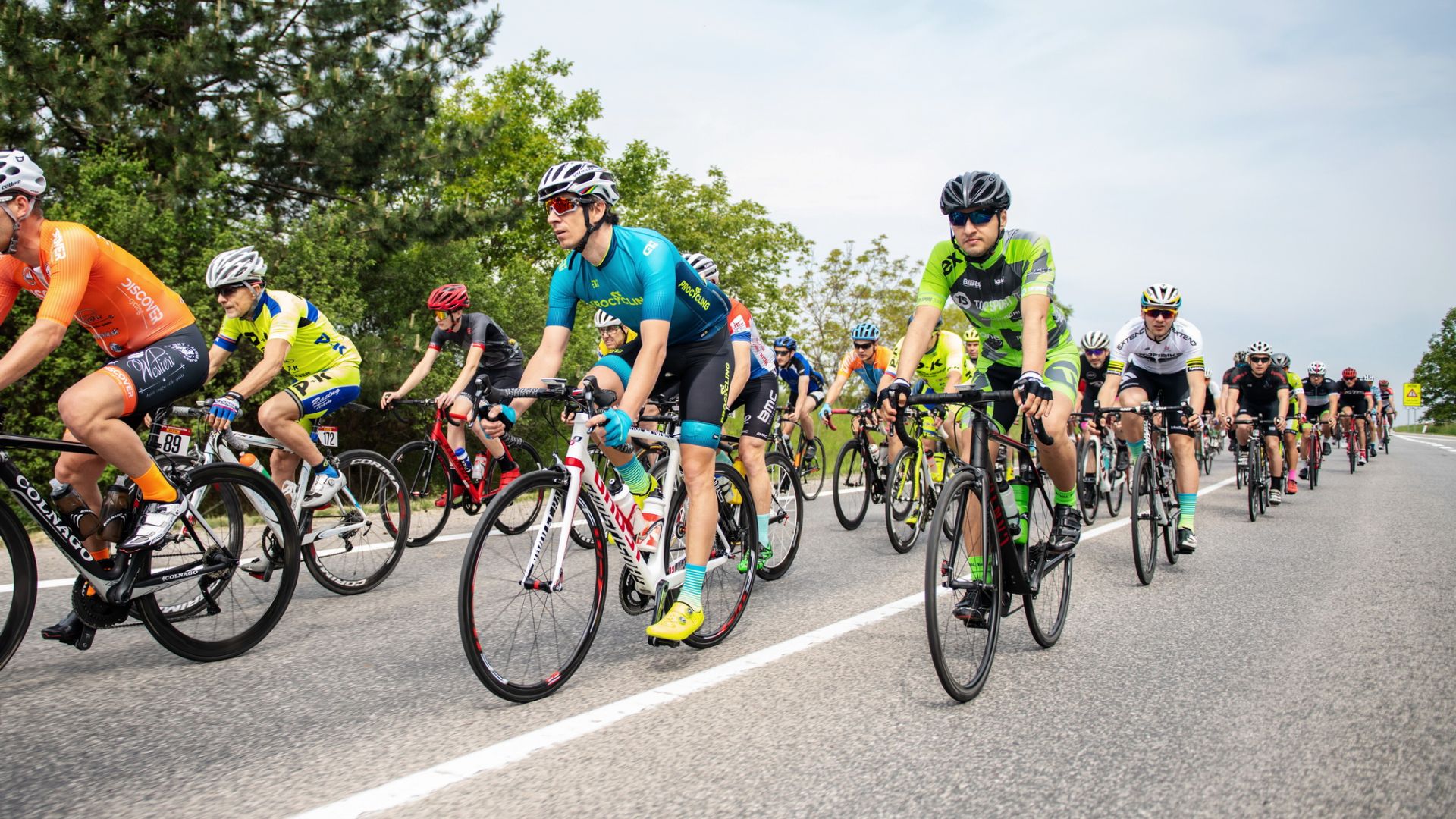 Cyklistické preteky DHL SEREĎMARATÓN 2019